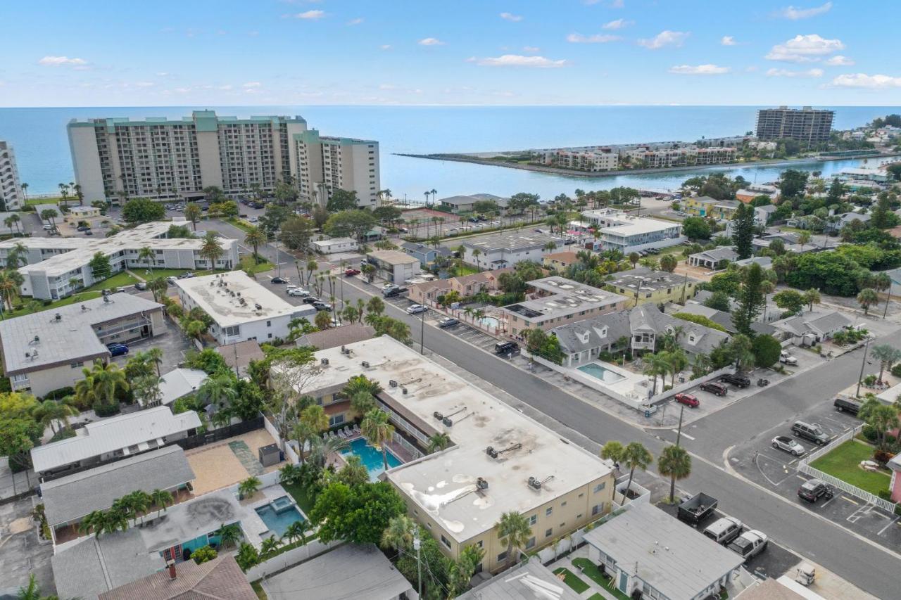 Waves 18 Apartment St. Pete Beach Ngoại thất bức ảnh