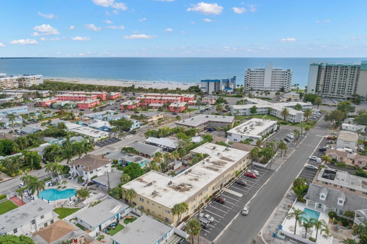 Waves 18 Apartment St. Pete Beach Ngoại thất bức ảnh